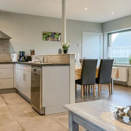 Holiday home Cozy In With Wifi *